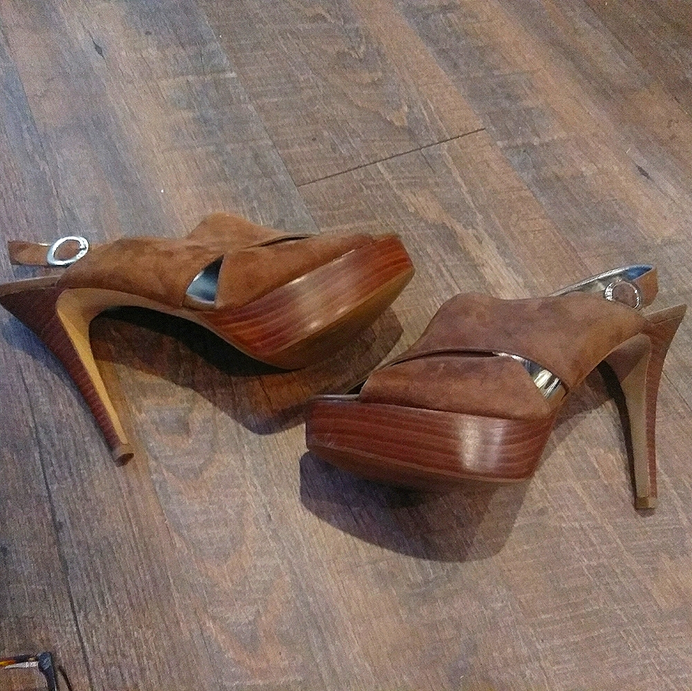 Guess by Marciano SUEDE platform heels  br